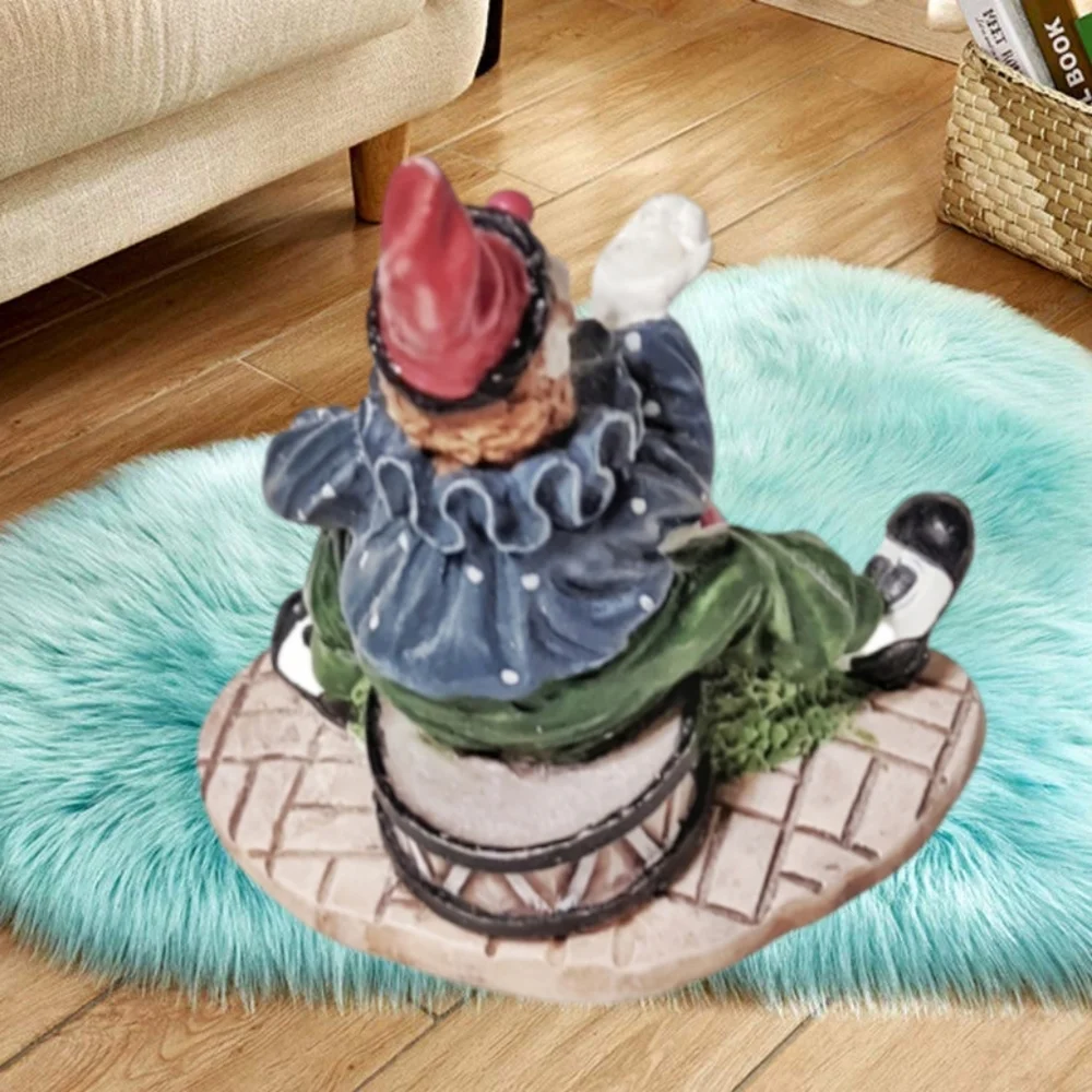 Home Decor Clown Asking for a Handout